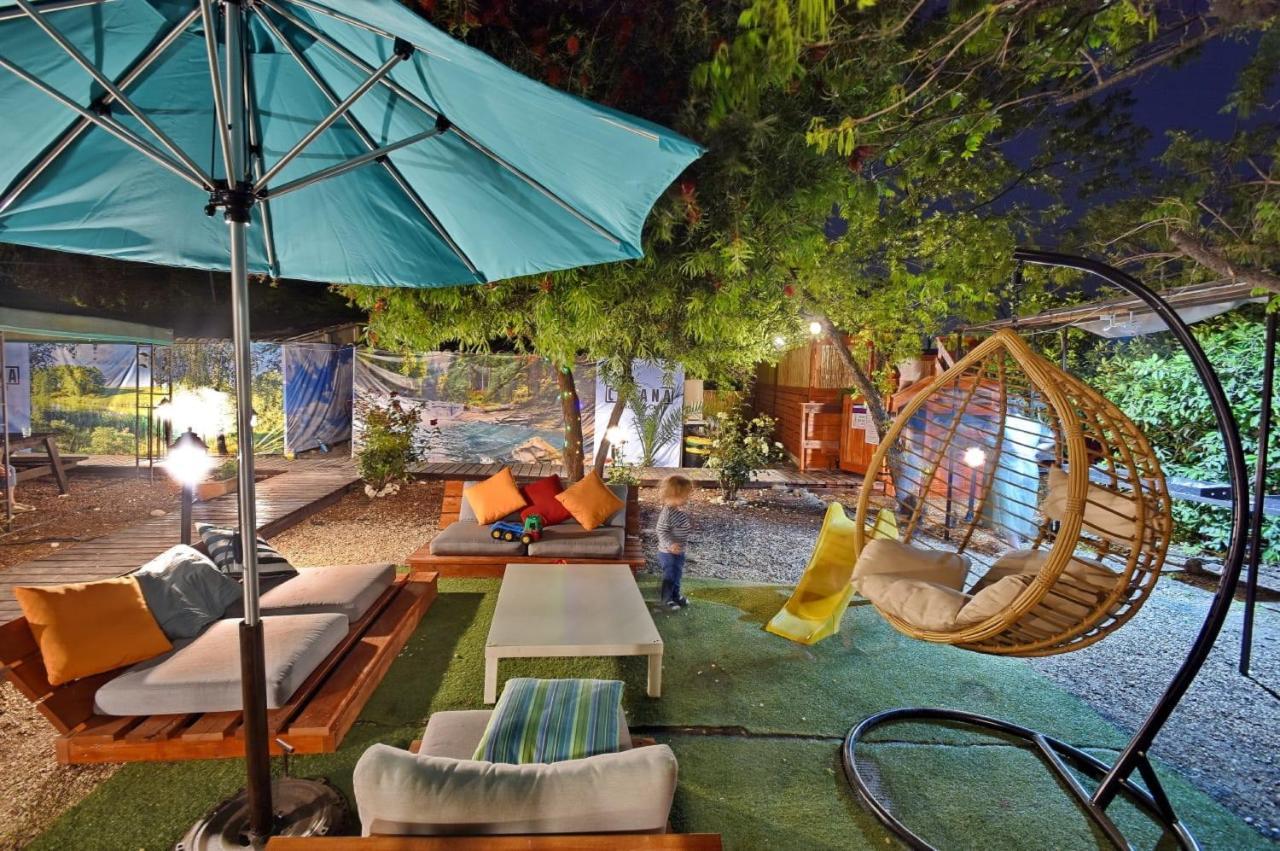 פינה במעיין Villa Mishmar Hayardin ภายนอก รูปภาพ
